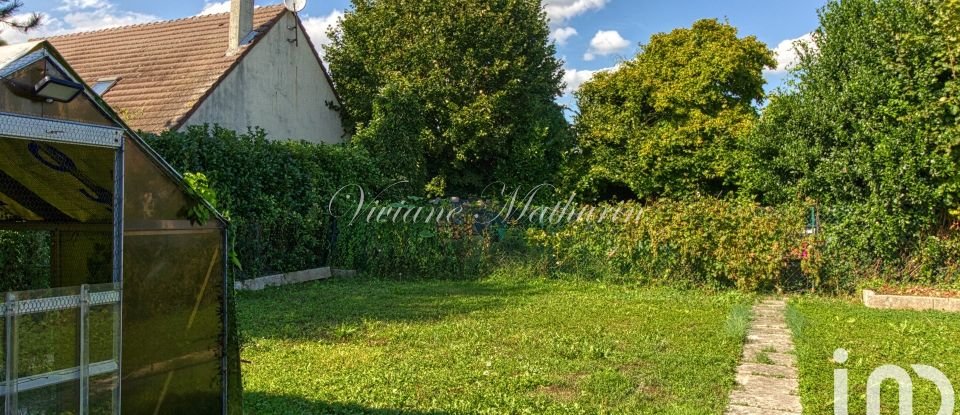 House 6 rooms of 140 m² in Butry-sur-Oise (95430)