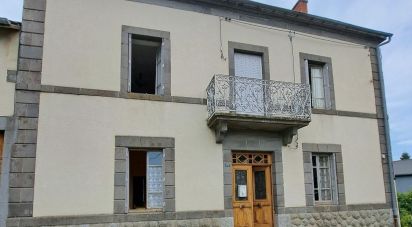 House 7 rooms of 176 m² in Giat (63620)