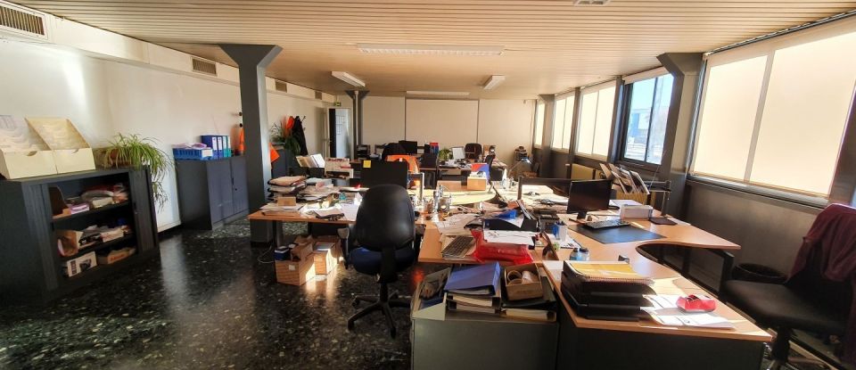 Offices of 1,600 m² in Chaumont (52000)