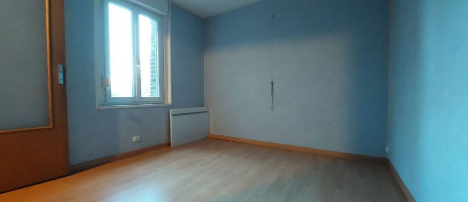 House 6 rooms of 100 m² in Nesle (80190)