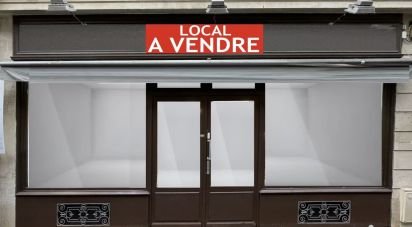 Retail property of 65 m² in Paris (75008)