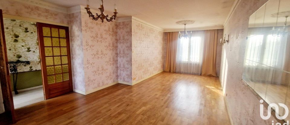 House 4 rooms of 88 m² in Veauche (42340)