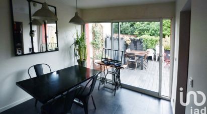 House 4 rooms of 85 m² in Bagneux (92220)