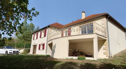 Maison 6 pièces de 190 m² à Saint-André-et-Appelles (33220)