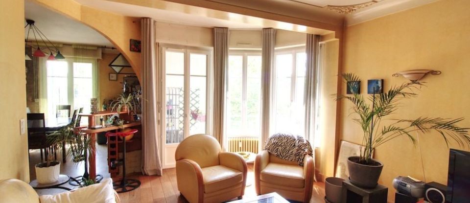 Appartement 4 pièces de 100 m² à Rennes (35000)
