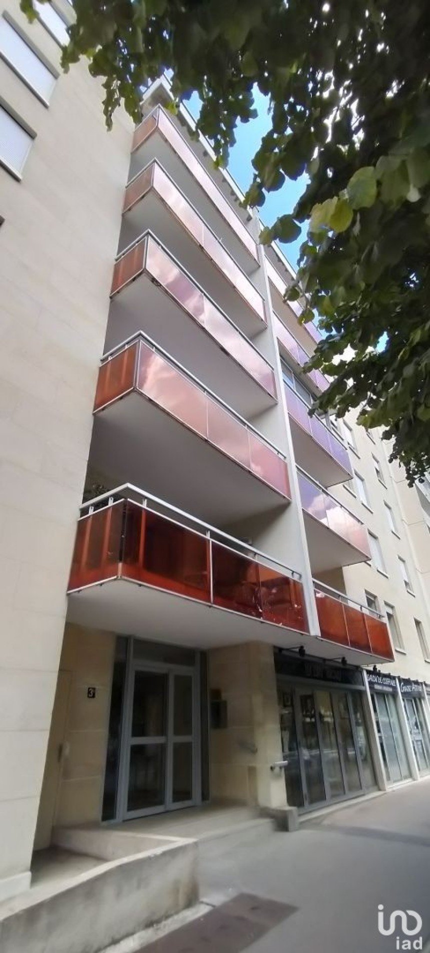 Appartement 6 pièces de 132 m² à Reims (51100)