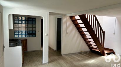 Traditional house 5 rooms of 130 m² in Saint-Denis (97490)