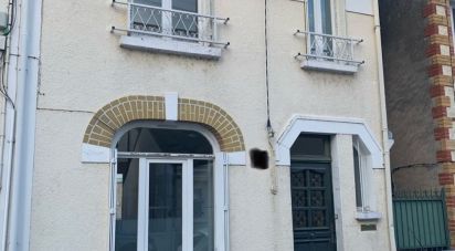 House 4 rooms of 88 m² in Tours (37000)
