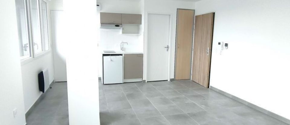 Apartment 1 room of 29 m² in Angers (49100)