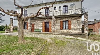 House 11 rooms of 237 m² in Castelsarrasin (82100)