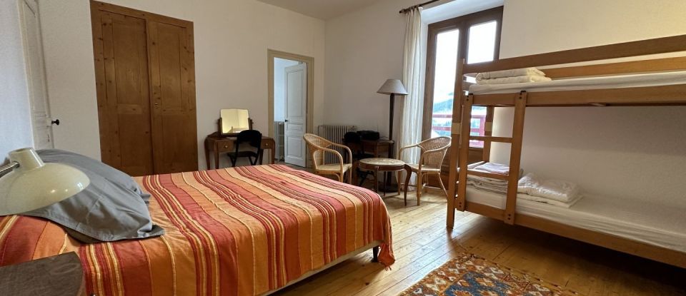 House 6 rooms of 280 m² in Saint-Pierre-de-Chartreuse (38380)
