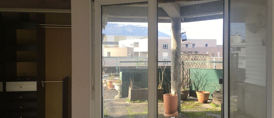 Apartment 5 rooms of 101 m² in Grenoble (38100)