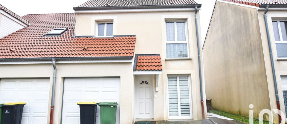 Town house 4 rooms of 83 m² in Florange (57190)