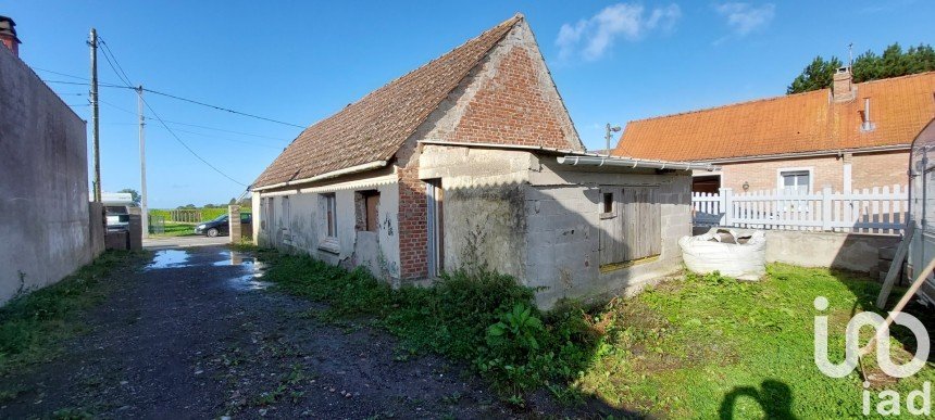 Country house 1 room of 67 m² in Hardinghen (62132)