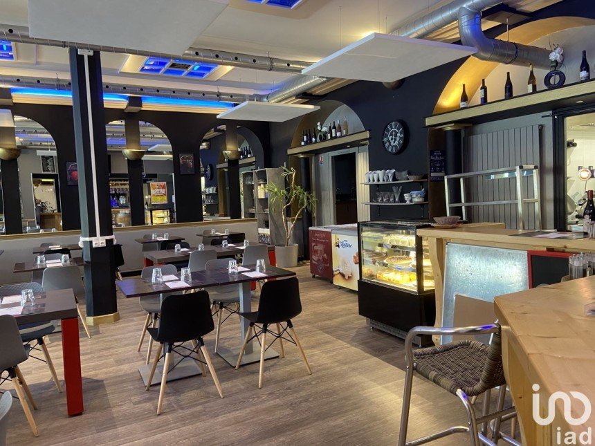 Brasserie-type bar of 240 m² in Tulle (19000)