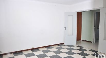 Maison 7 pièces de 139 m² à Rodilhan (30230)