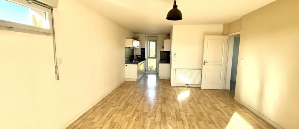 Appartement 3 pièces de 70 m² à Poitiers (86000)