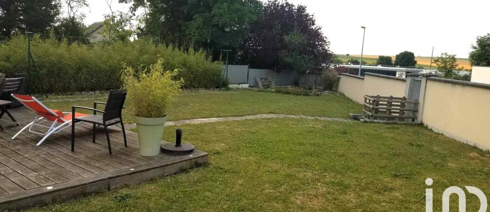 House 5 rooms of 92 m² in Châlons-en-Champagne (51000)