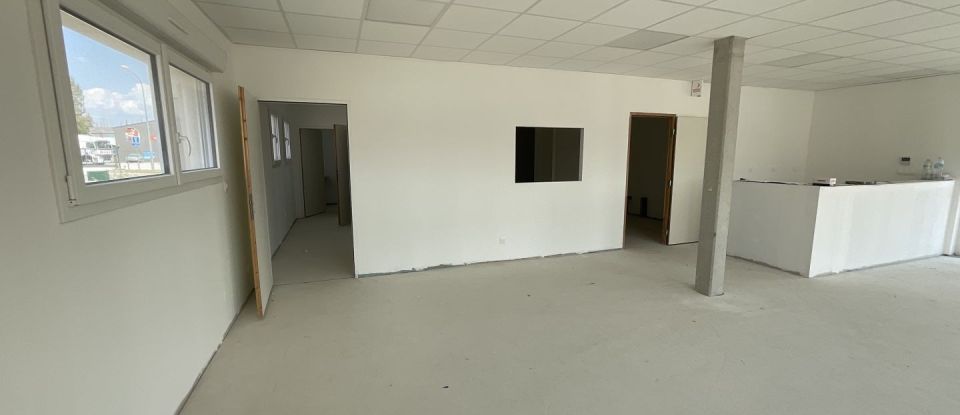 Building in Courtisols (51460) of 270 m²