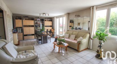 Maison 6 pièces de 91 m² à Mandres-les-Roses (94520)