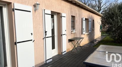 Traditional house 4 rooms of 98 m² in Bergerac (24100)