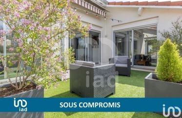Apartment 5 rooms of 145 m² in Charbonnières-les-Bains (69260)