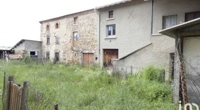 House 4 rooms of 45 m² in Saint-Beauzire (43100)