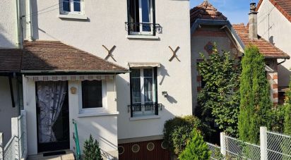 House 3 rooms of 104 m² in Meaux (77100)