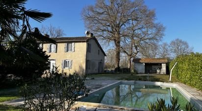 House 7 rooms of 206 m² in Trie-sur-Baïse (65220)