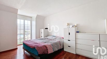 House 6 rooms of 118 m² in Amfreville-la-Mi-Voie (76920)