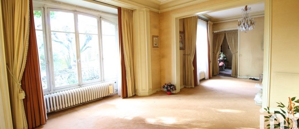 House 8 rooms of 220 m² in Cormeilles-en-Parisis (95240)