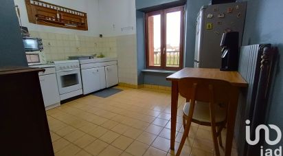 House 3 rooms of 55 m² in Saint-Georges-Lagricol (43500)
