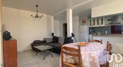 Apartment 3 rooms of 69 m² in Savigny-le-Temple (77176)