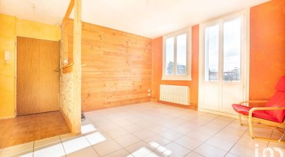 Apartment 3 rooms of 56 m² in Oullins (69600)