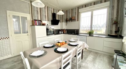 House 8 rooms of 230 m² in Marolles (51300)