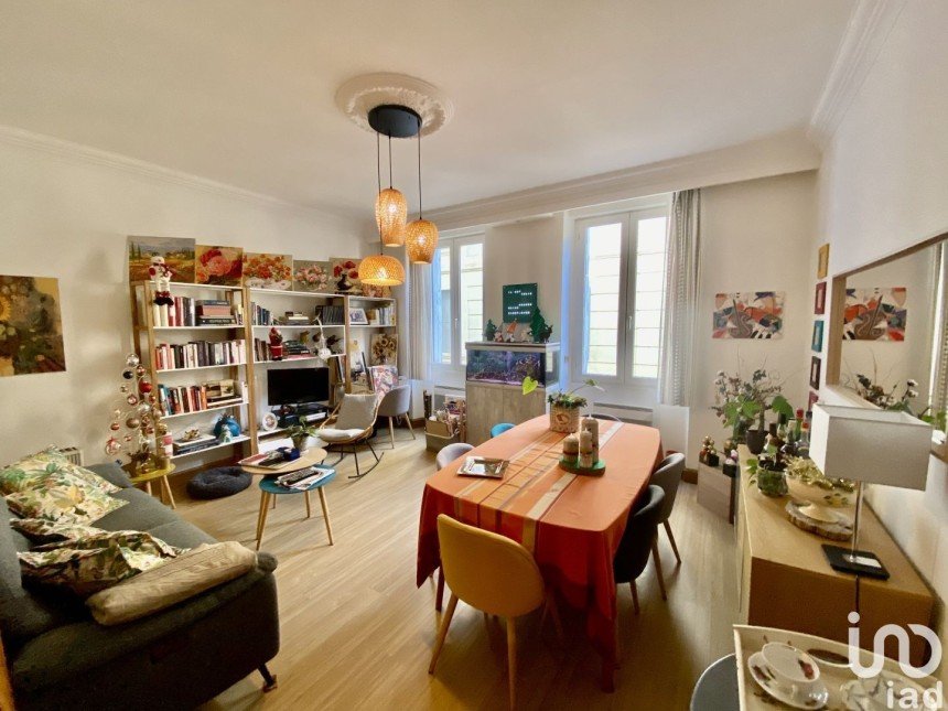 Appartement 3 pièces de 45 m² à Avignon (84000)