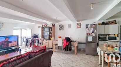 Duplex 3 rooms of 61 m² in Toulon (83000)
