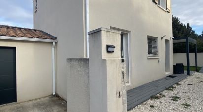 House 4 rooms of 100 m² in Monteux (84170)