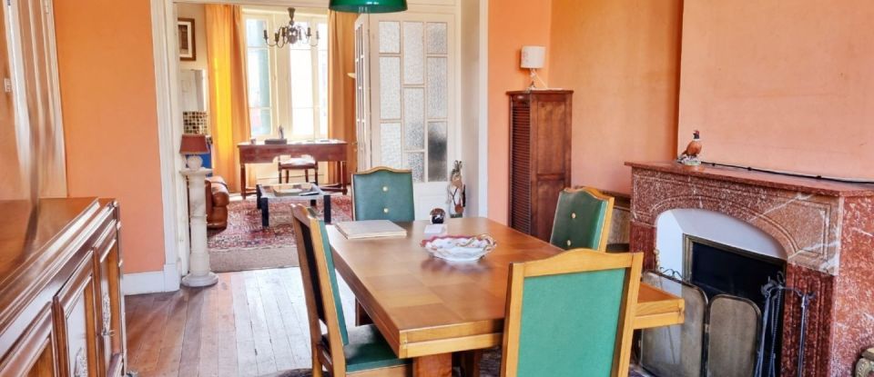 Mansion 9 rooms of 292 m² in Paulhaguet (43230)