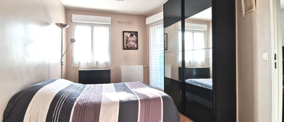 Appartement 4 pièces de 74 m² à Poissy (78300)