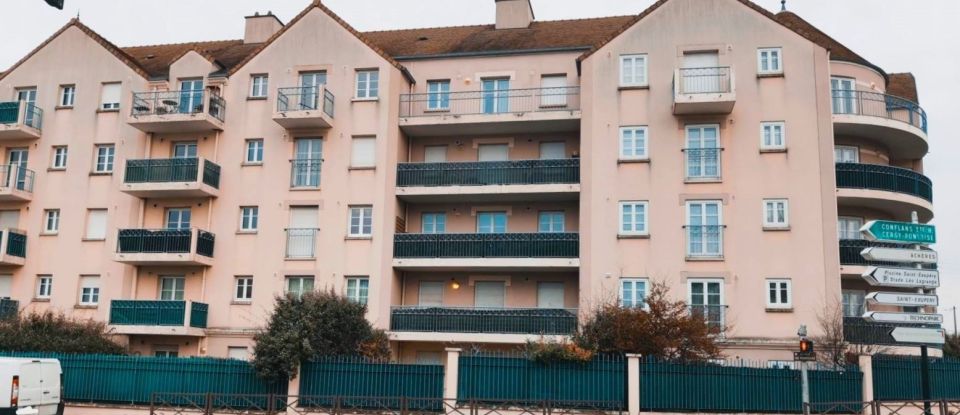 Apartment 4 rooms of 74 m² in Poissy (78300)
