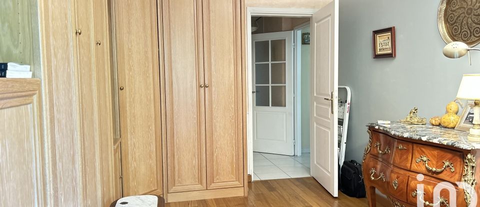 Appartement 3 pièces de 81 m² à Nice (06000)