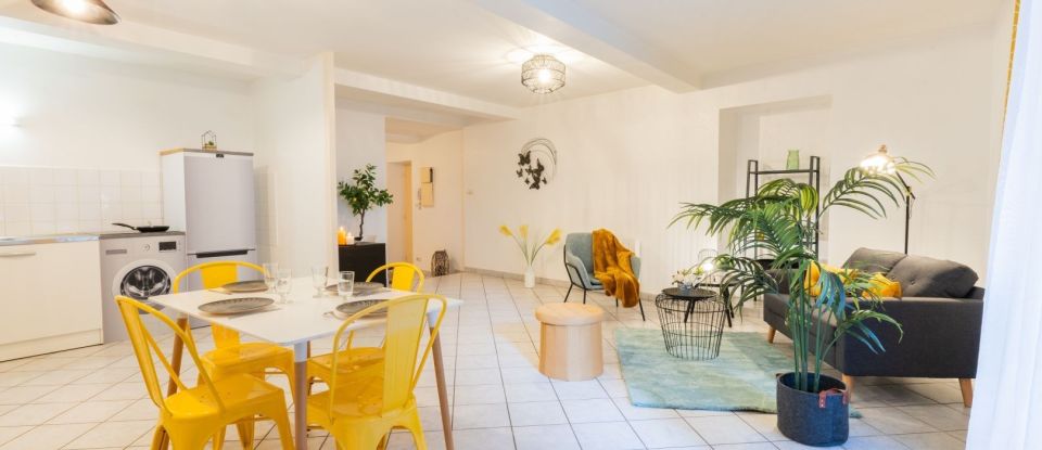 Apartment 3 rooms of 82 m² in Sainte-Foy-l'Argentière (69610)