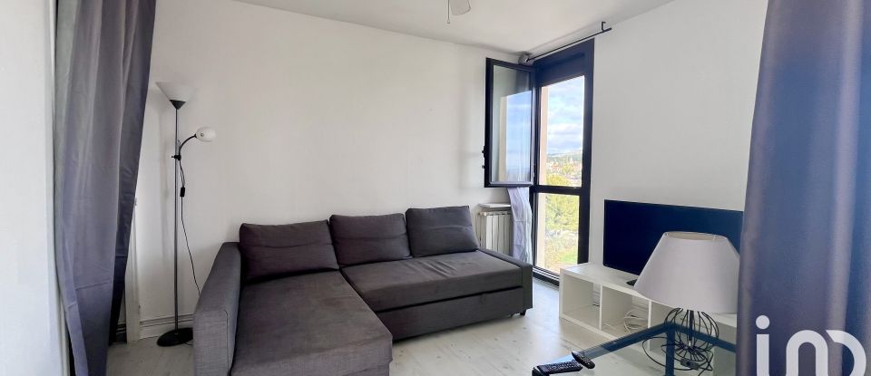 Apartment 3 rooms of 74 m² in Salon-de-Provence (13300)
