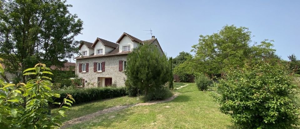 House 6 rooms of 163 m² in Saint-Laurent (23000)