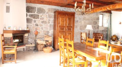 House 6 rooms of 185 m² in Saint-Arcons-de-Barges (43420)