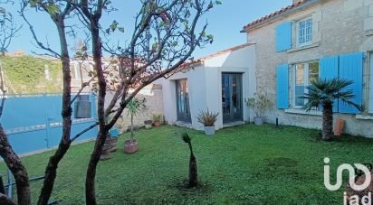 House 5 rooms of 138 m² in Thairé (17290)