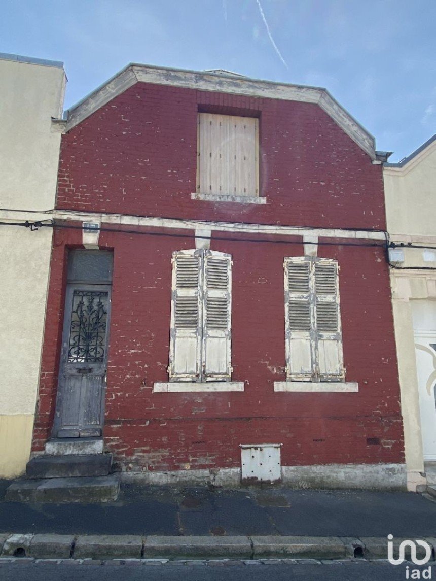Maison 3 pièces de 85 m² à Saint-Quentin (02100)
