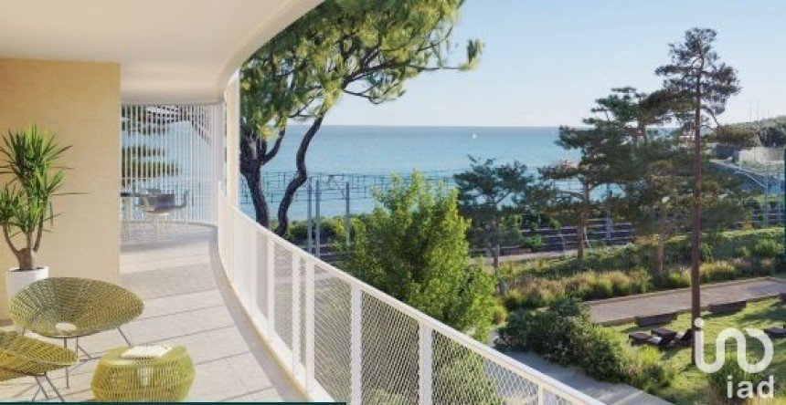 Apartment 3 rooms of 69 m² in Antibes (06600)
