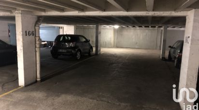 Parking of 12 m² in Paris (75013)